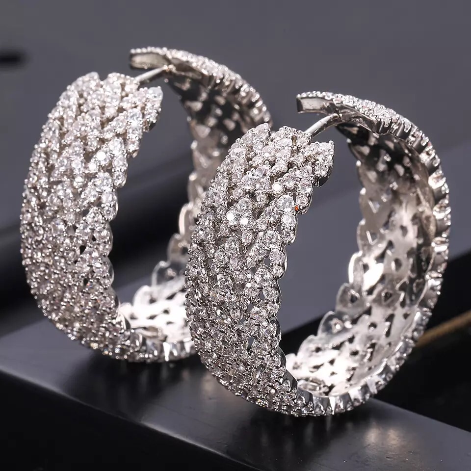 Nib 18 Kt White Gold Basketweave Hoop Earrings